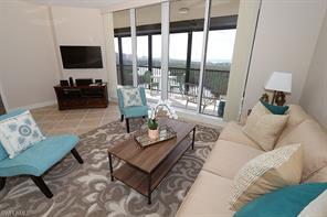 Building Photo - 8960 Bay Colony Dr