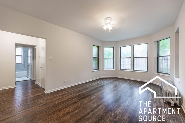 Foto del edificio - 7722 N Marshfield Ave