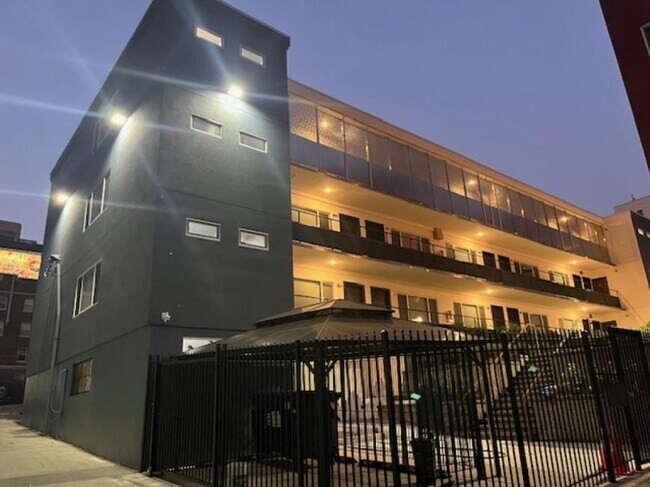 Photo - 1 bedroom in Seattle WA 98105 Apartment