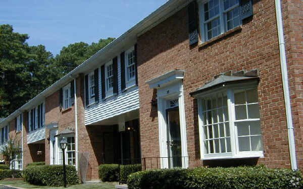 Foto del edificio - Townhomes Of Sandy Springs