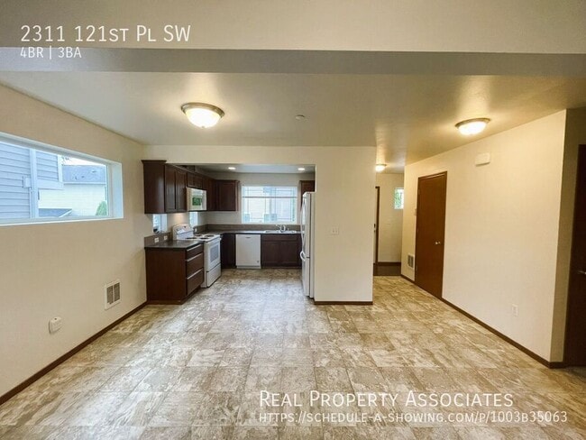 Building Photo - Single Family Home in South Everett, Mukliteo