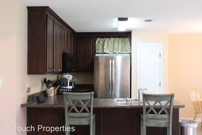 Foto del edificio - 3 br, 2 bath House - 331 Baskins Road