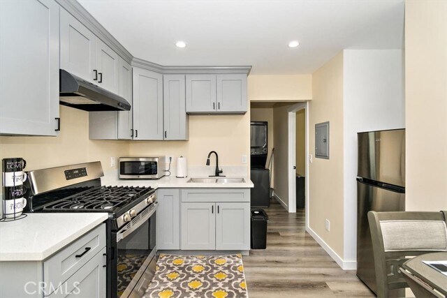 Primary Photo - 2038 W 80th St