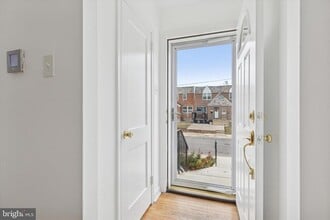 Building Photo - 8604 Bayard St