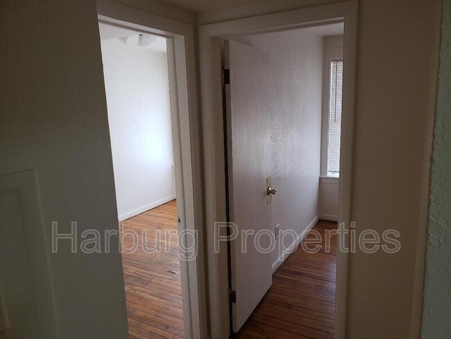 Photo - 856 Garfield Ave Apartment