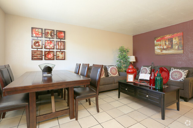 2BR 1BA - Delta Court Apts