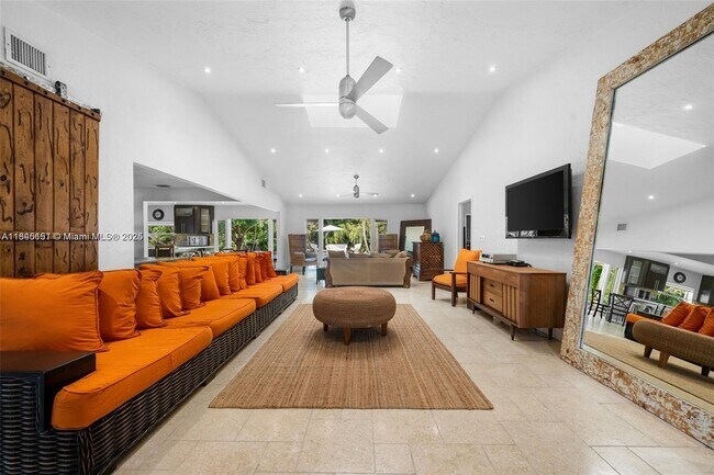 Building Photo - 6411 SW 185th Way