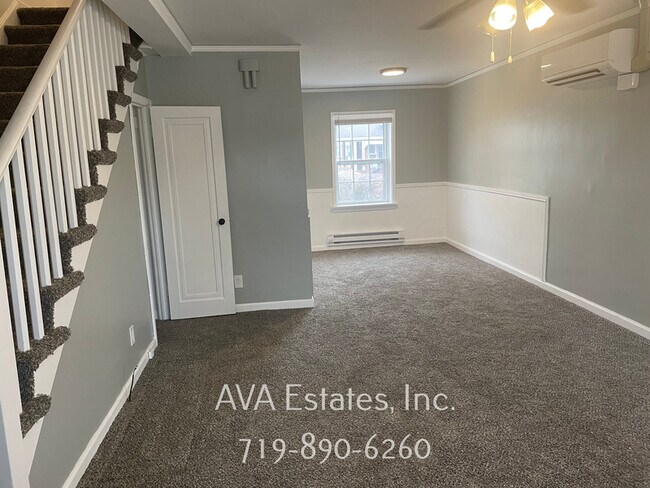 Foto del edificio - 318 W 21st St