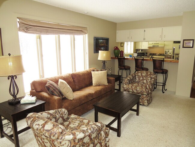Building Photo - Long Term Rental- Bridgepoint 87