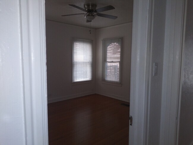 Foto del edificio - 4234 Travis St