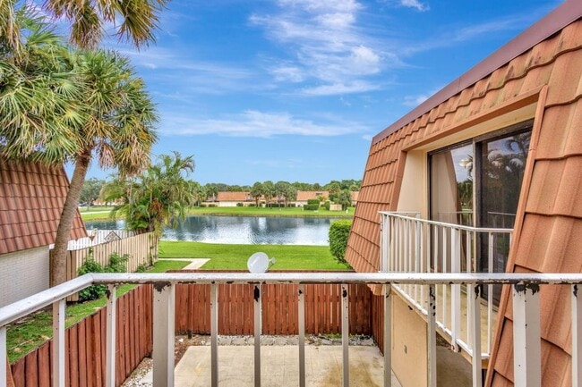 Photo - 806 Blue Ridge Cir House