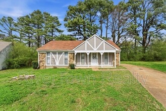 Building Photo - 4956 Lazybrook Cove