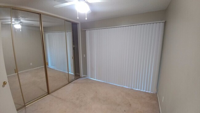 Foto del edificio - Location....Location....Location...