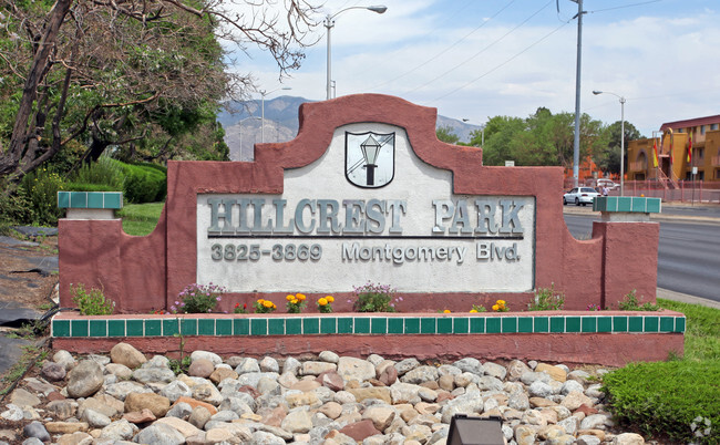 Foto del edificio - Hillcrest Park