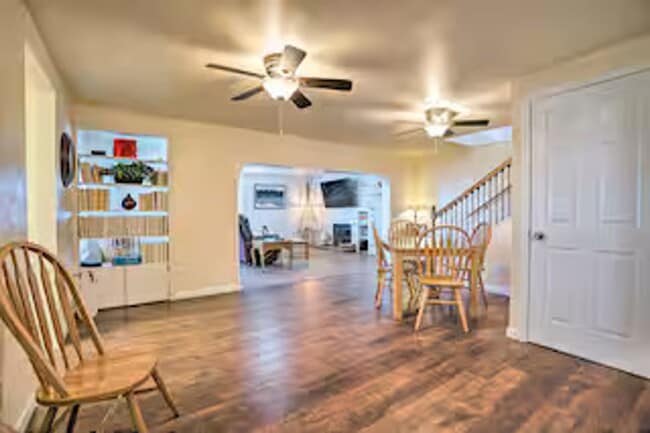 Foto del edificio - 5 Bed 3 Bath House! For Rent!!!