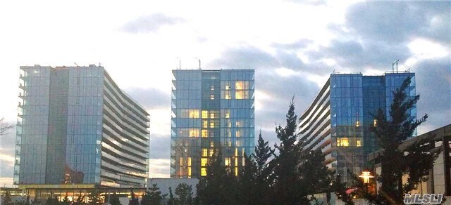 Primary Photo - 131-5 40 Rd
