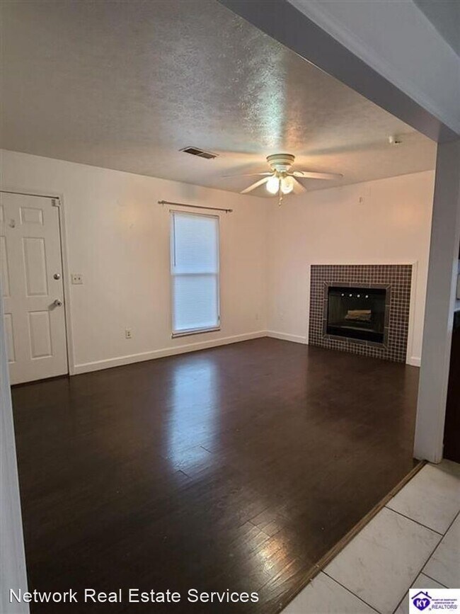 Building Photo - 3 br, 1.5 bath House - 1506 W. Elm Road