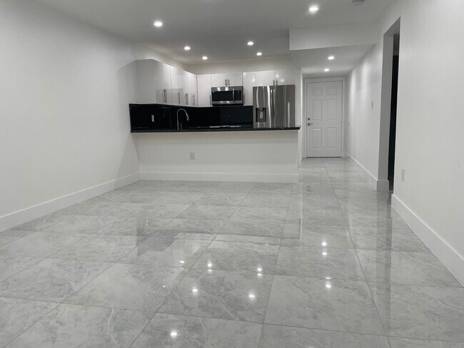 Living Area - 6070 W 19th Ave