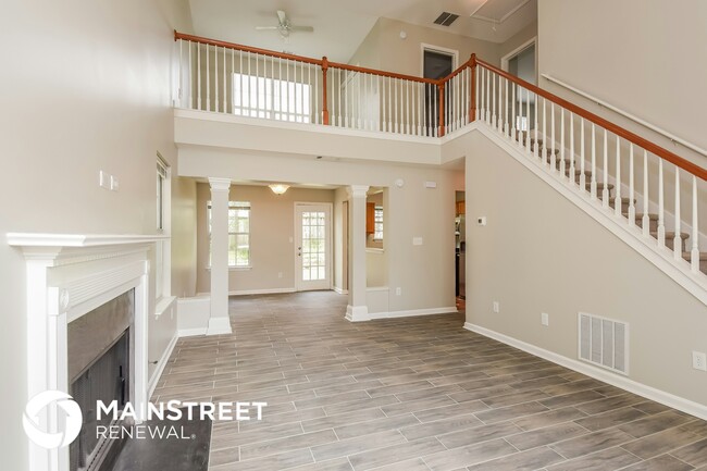 Building Photo - 412 Windstream Dr SW
