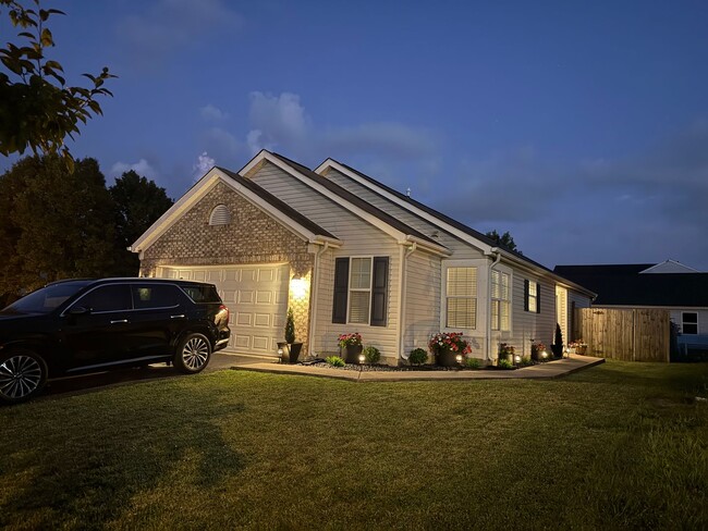 Building Photo - 3243 Meridian Rd