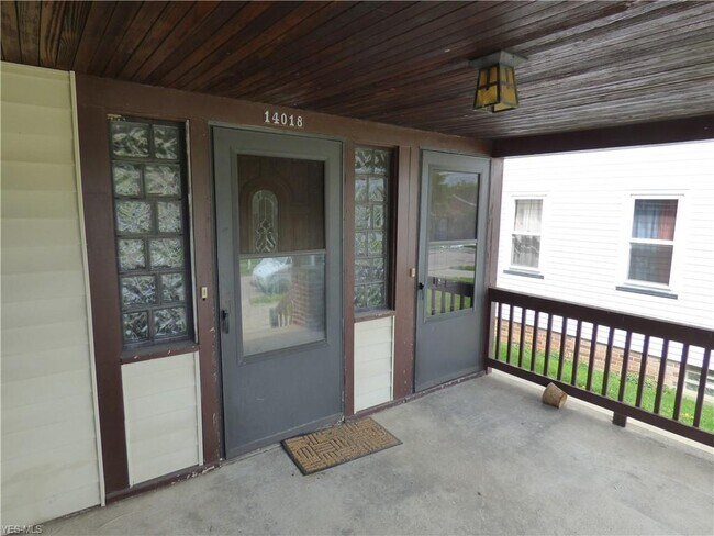Building Photo - 14018 Courtland Ave
