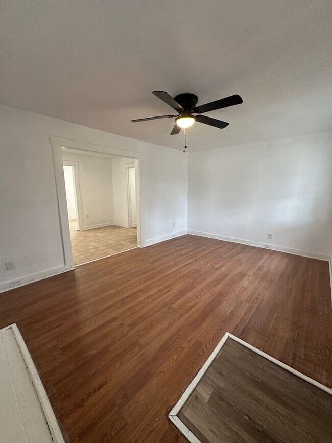 Foto del edificio - Cute 2 bed 1 bath Home