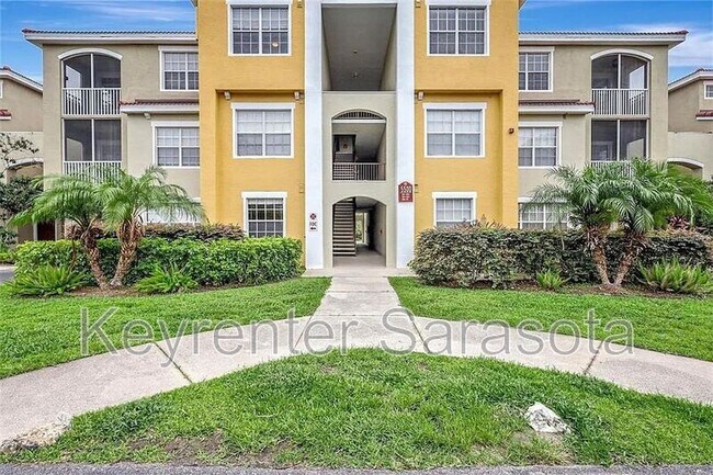 Foto del edificio - 5500 Bentgrass Dr