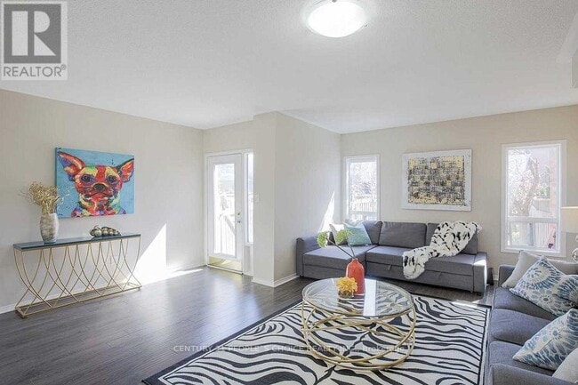 Building Photo - 118 Julliard Dr