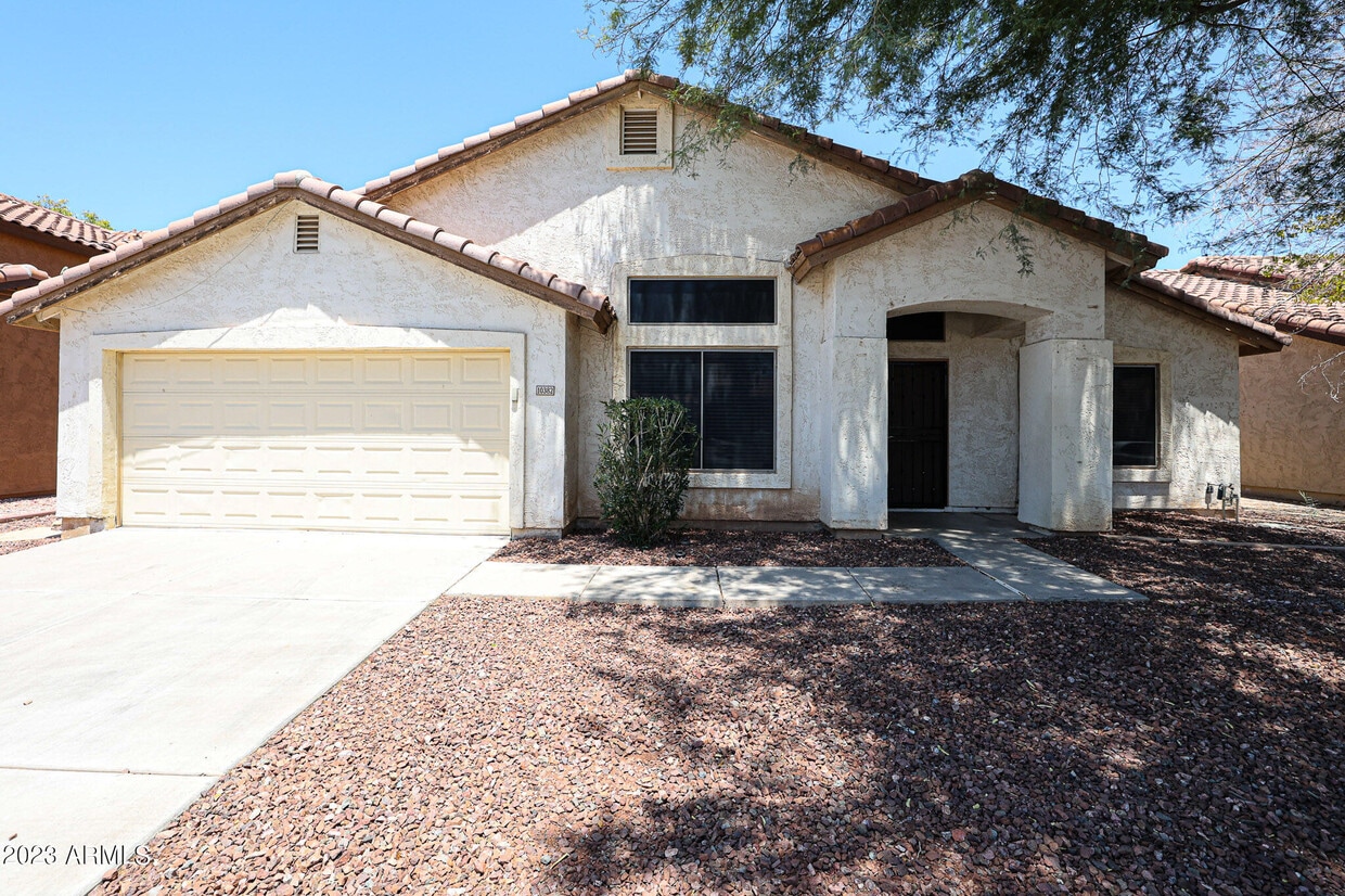 10382 W Piccadilly Rd, Avondale, AZ 85392 House Rental in Avondale