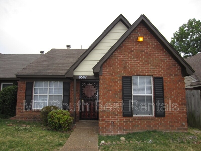 Primary Photo - 4587 Summer Creek Cove