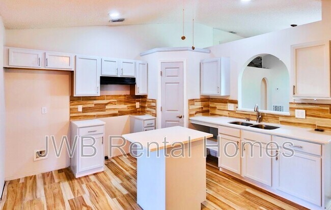 Foto del edificio - 2006 Wiley Oaks Ln