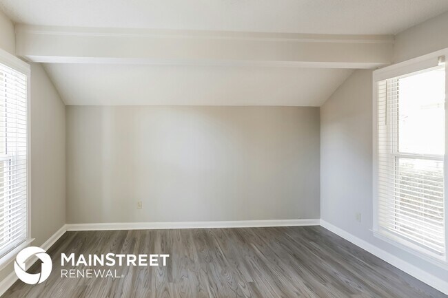 Foto del edificio - 4454 Westbury Dr