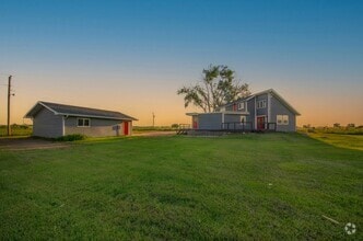 Building Photo - 15555 E Highway 44