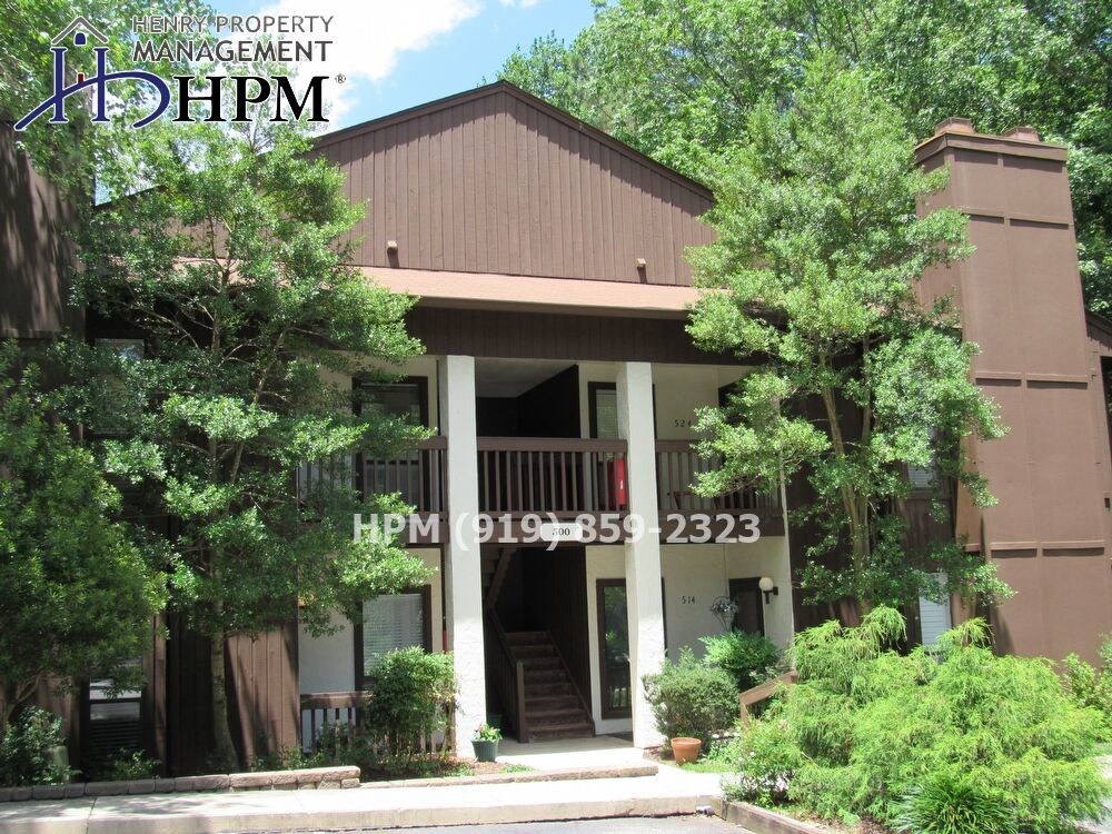 Primary Photo - 522 New Kent Pl