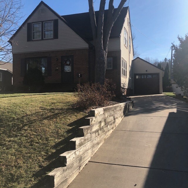 481 13th St, Red Wing, MN 55066 House Rental in Red Wing, MN