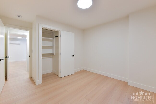 Building Photo - Brand New 2-Bedroom Basement Suite in North Delta – Utilities Included