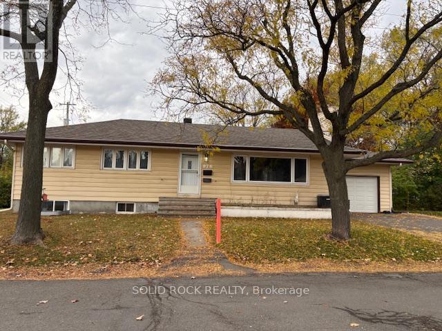 Building Photo - 976 Vera St