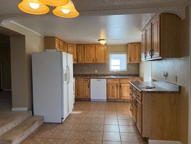 Foto del edificio - House For Lease