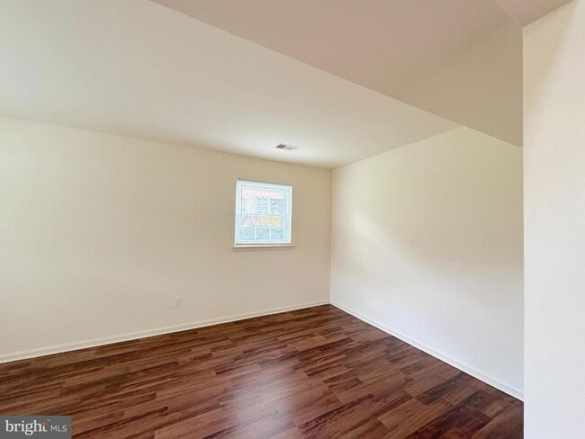 Foto del edificio - 9642 Hagel Cir