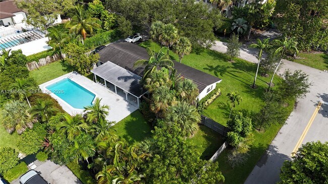 Building Photo - 7340 SW 105th Terrace