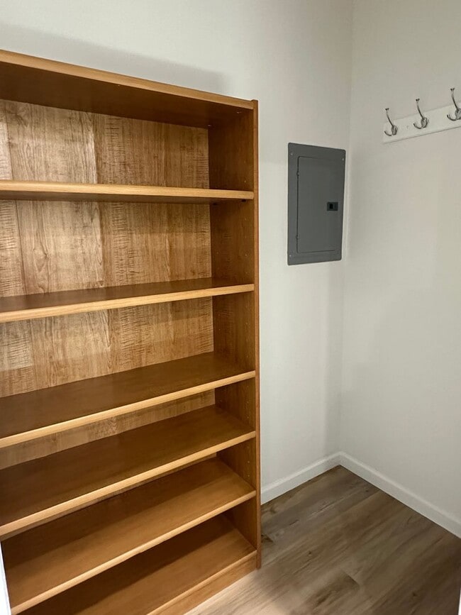 Building Photo - Beautiful ADU in great neighborhood