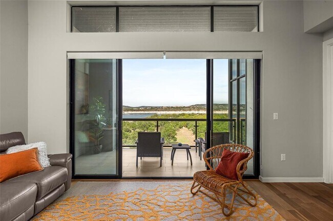 Foto del edificio - 5921 Hiline Rd