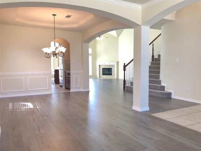 Building Photo - 11375 Cedar Springs Dr