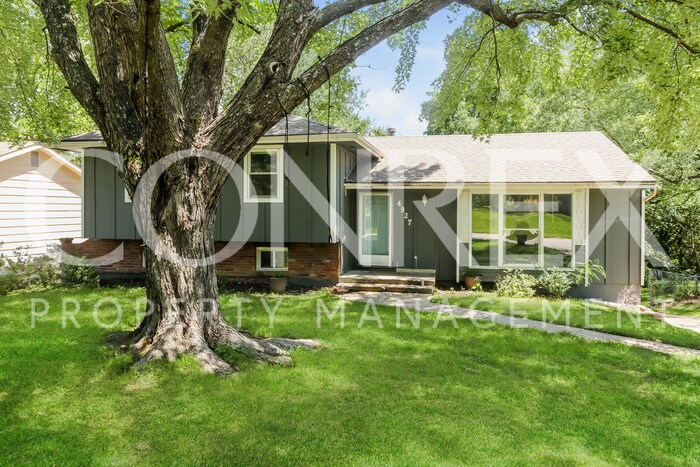 Primary Photo - Cute 3 Bedroom in Great Location