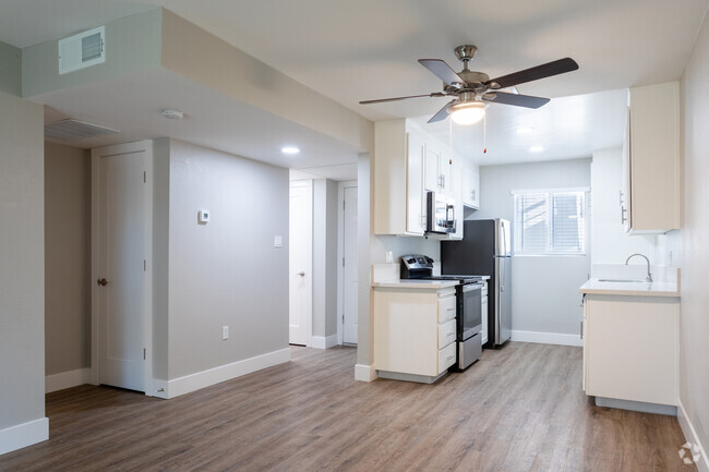 Interior Photo - Sierra Regency Apartments