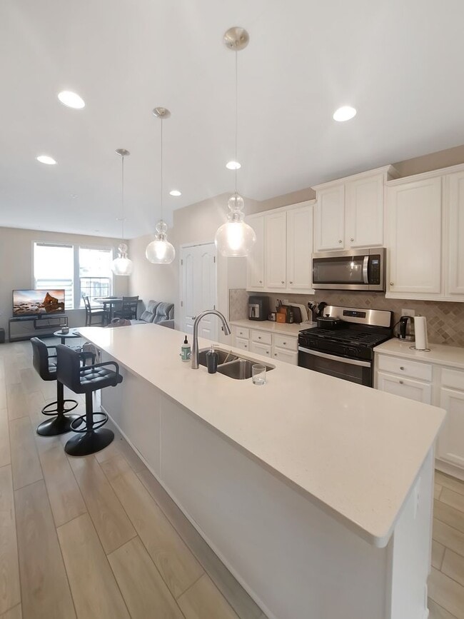 Photo - 8807 Merriweather Lane Townhome