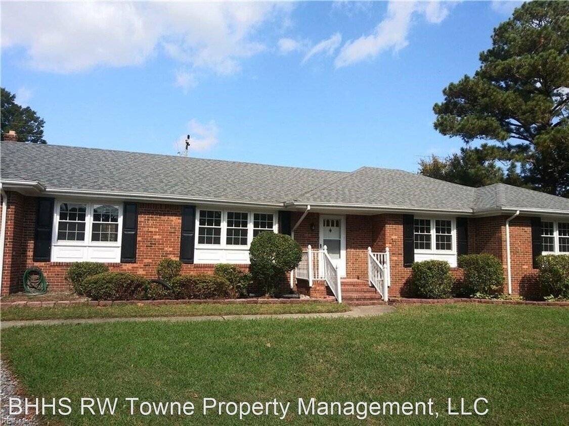 Primary Photo - 4 br, 2.5 bath House - 621 Rolleston Court