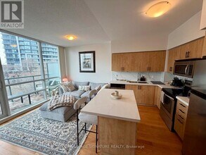 Building Photo - 2230 Lake Shore Blvd W