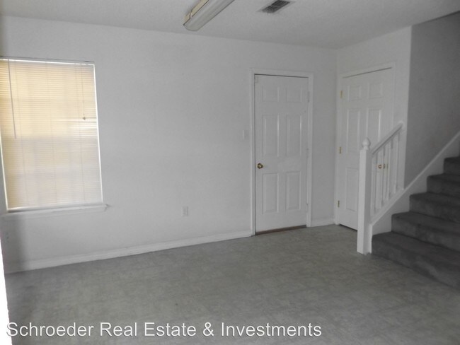Building Photo - 11118 Rudolph Dr