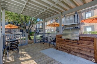 Building Photo - Casa Colinas